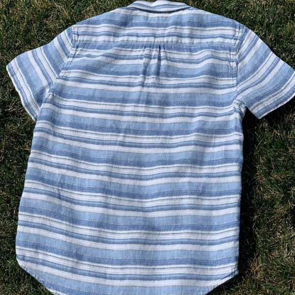 Lucky Brand: Men's Short-Sleeve Linen Button-Down Shirt - Picture 2 of 3